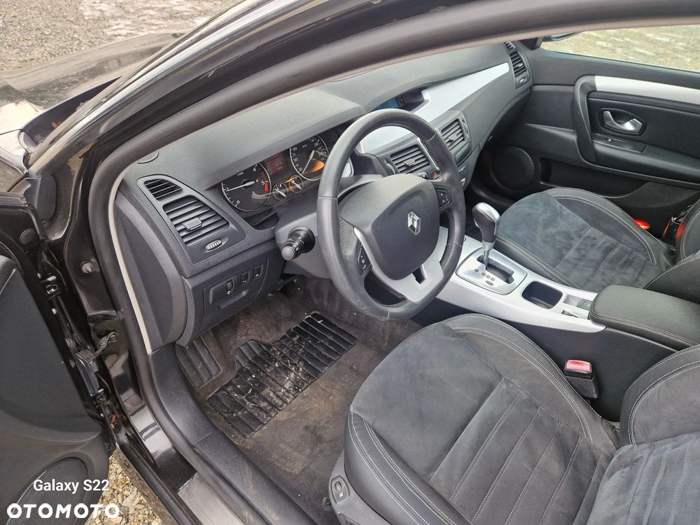 Renault Laguna dCi 150 FAP Initiale - 18