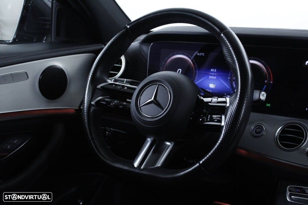 Mercedes-Benz E 300 de AMG Line - 17