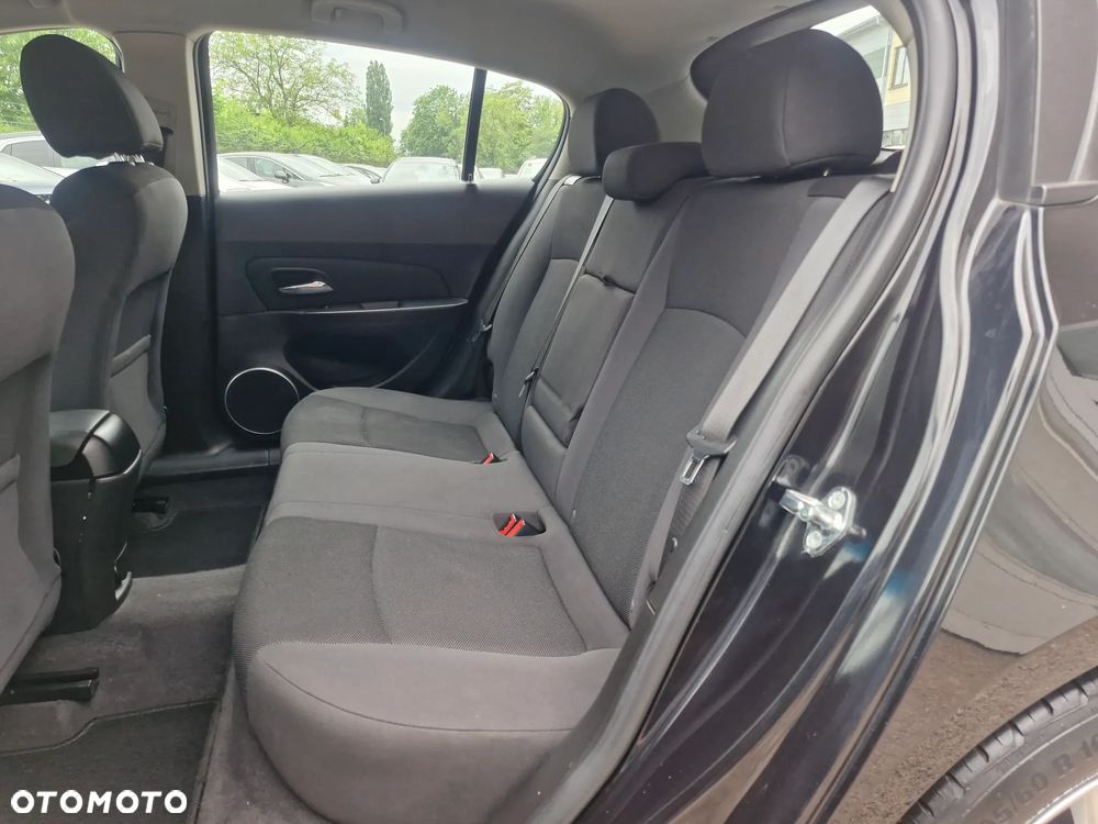 Chevrolet Cruze 1.6 LT+ - 15
