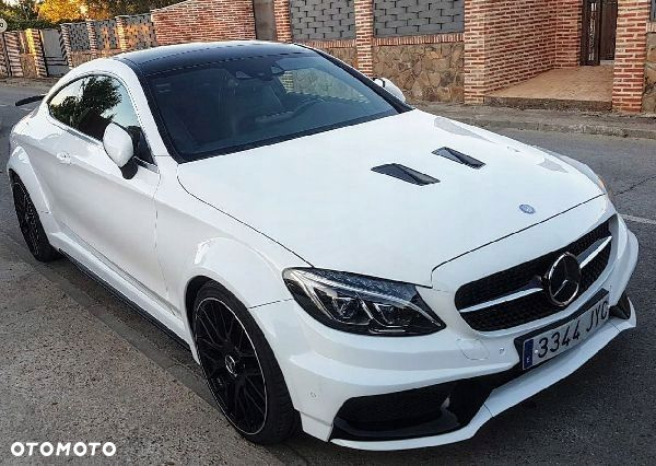 Mercedes C Klasa W205 Coupe Black Series Body Kit - 7