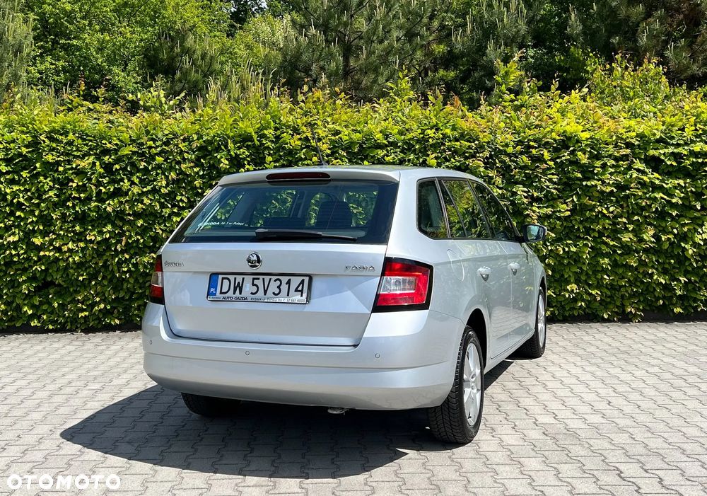 Skoda Fabia 1.0 TSI Ambition - 6