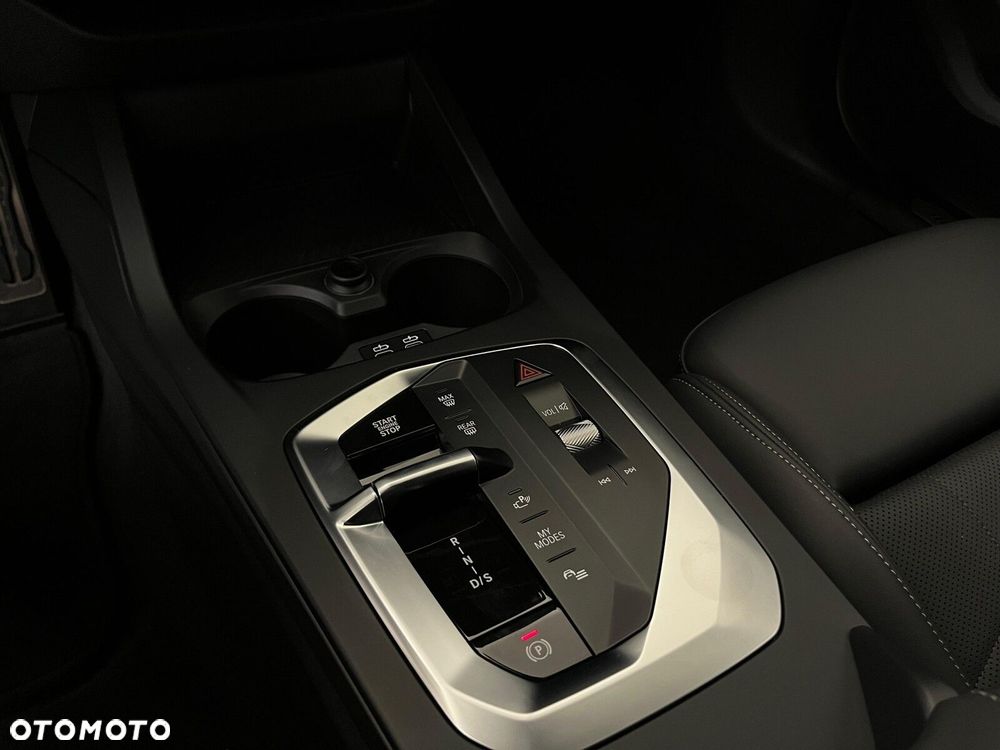 BMW Seria 1 M135 xDrive - 28