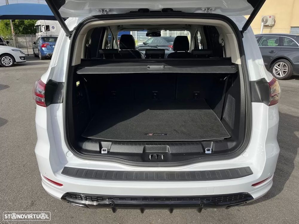 Ford S-Max 2.0 TDCi Titanium - 56