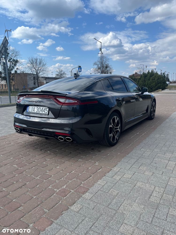 Kia Stinger 2.0 T-GDI GT Line - 6