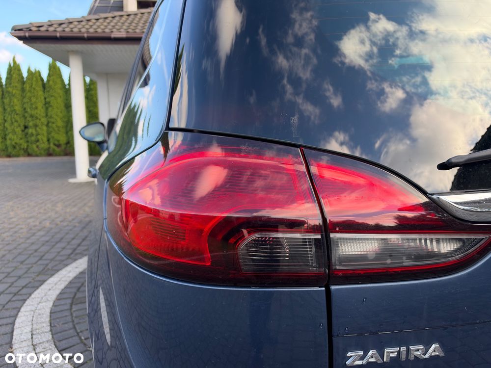 Opel Zafira 2.0 D (CDTI) Automatik Innovation - 17