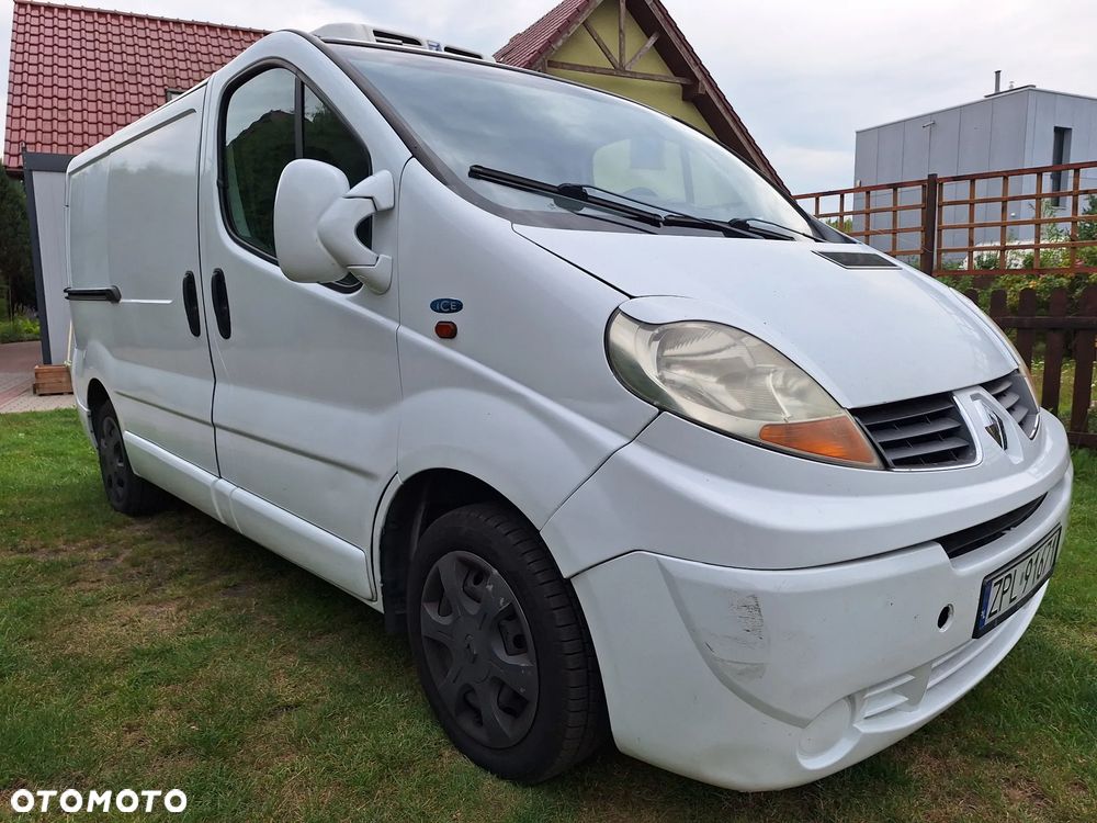 Renault Trafic - 15