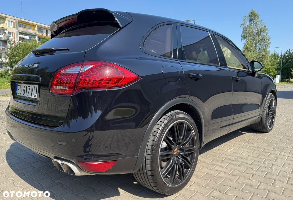 Porsche Cayenne S Diesel - 4