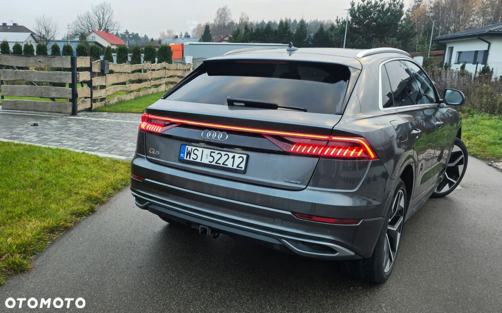 Audi Q8 55 TFSI quattro tiptronic - 3