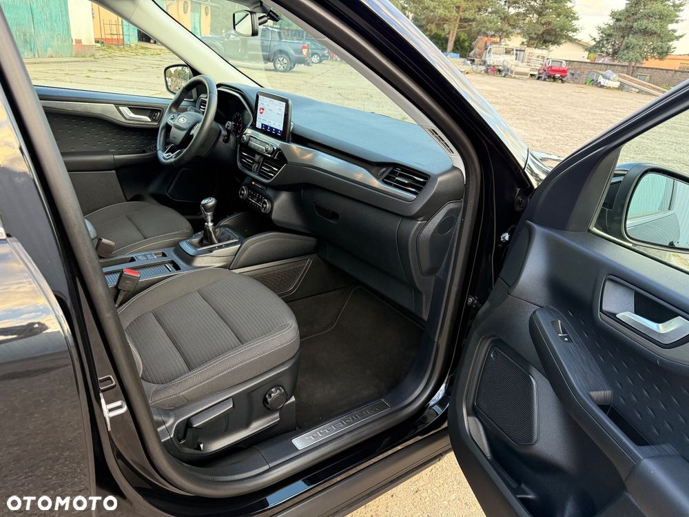 Ford Kuga 2.0 EcoBlue Hybrid TITANIUM X - 14