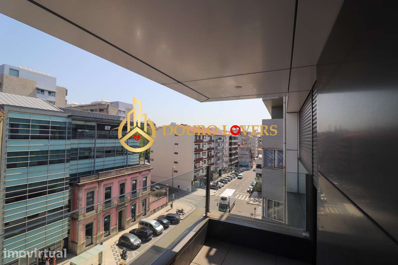 Apartamento T3 na Avenida da Boavista