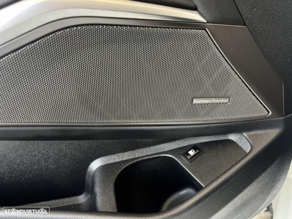 BMW 330 e Pack M Auto - 24