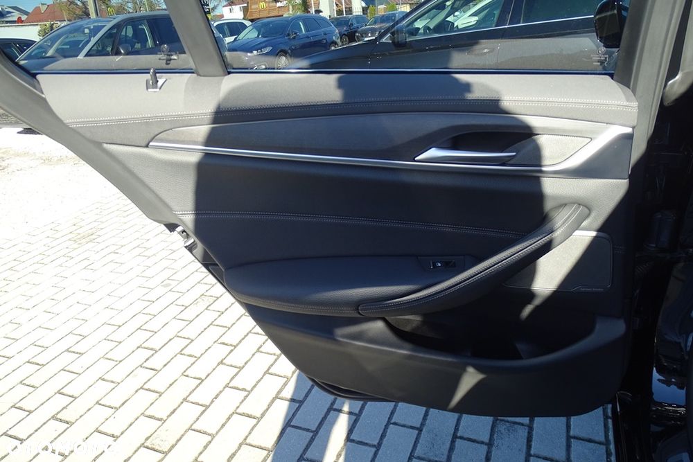 BMW Seria 5 520d mHEV Luxury Line - 23