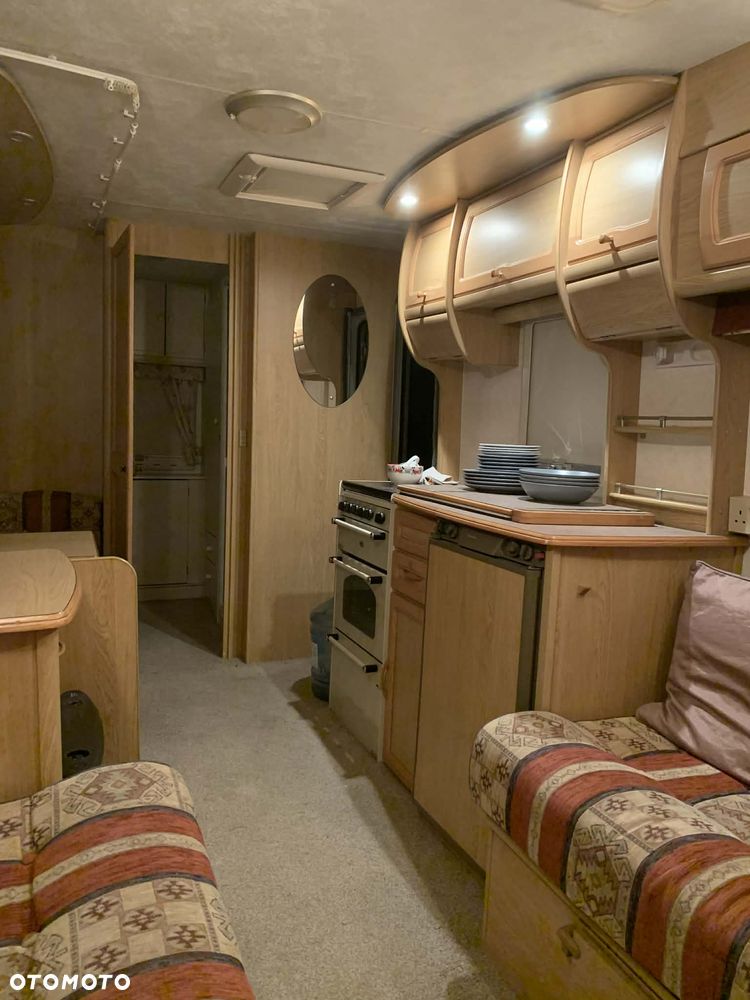 Coachman Pastiche 520/4 - 17