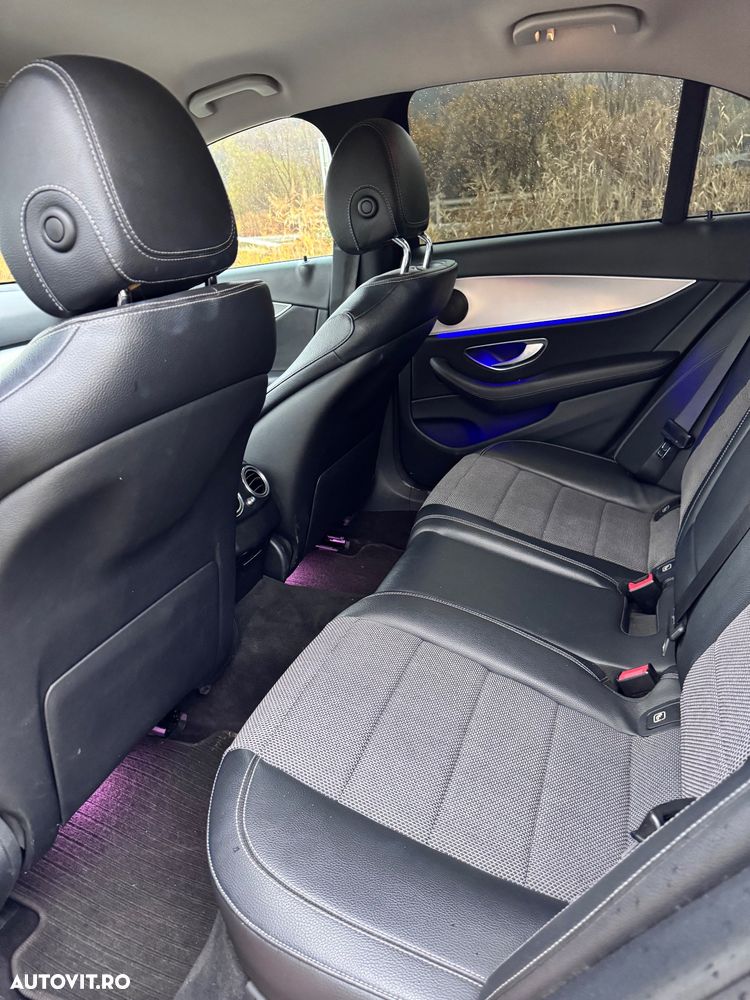 Mercedes-Benz E 220 d Aut. - 15