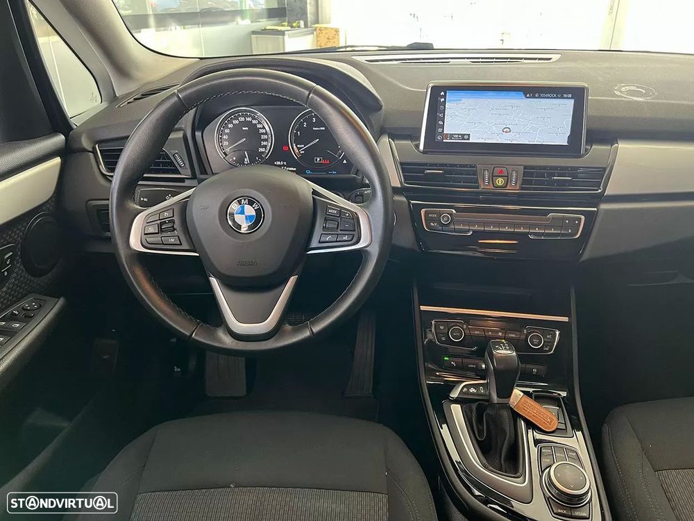 BMW 225xe Active Tourer Advantage - 10