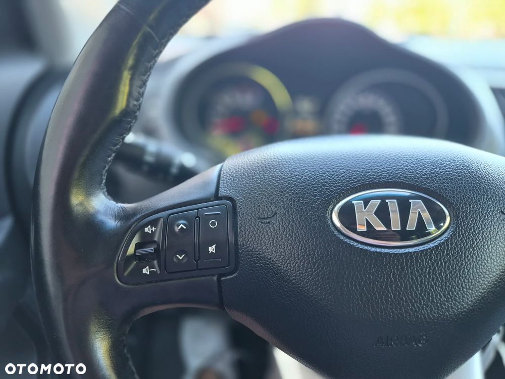 Kia Sportage 2.0 CRDI L AWD - 34