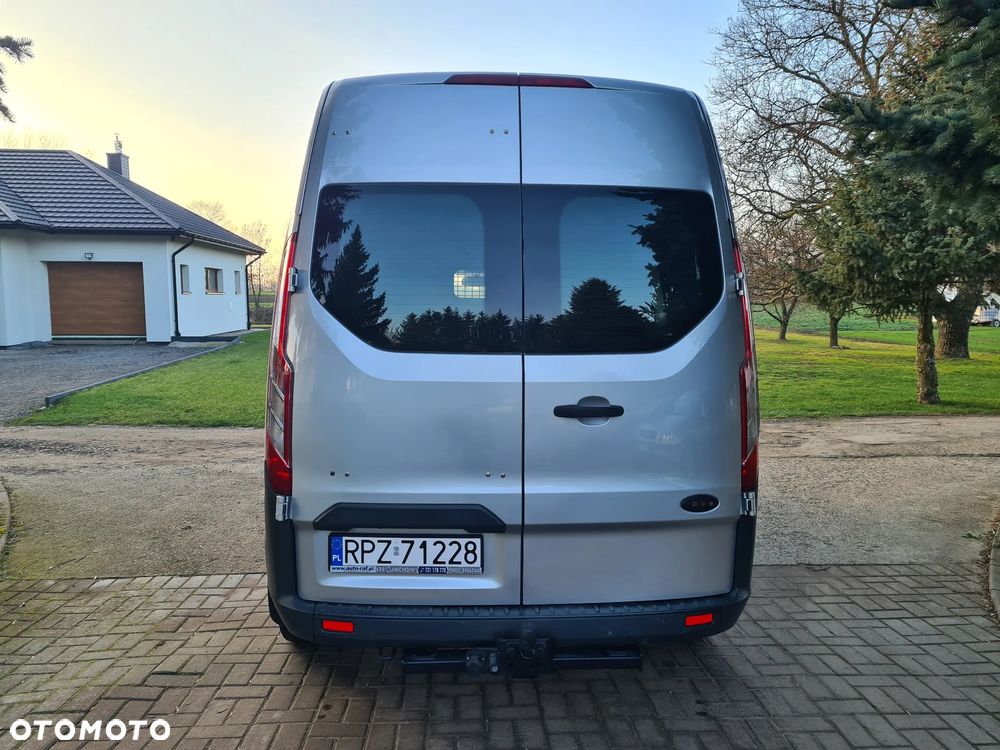 Ford TRANSIT CUSTOM - 10