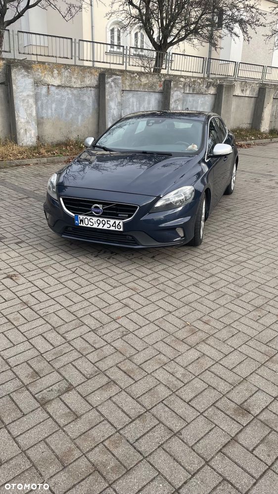 Volvo V40 D2 R Design - 1