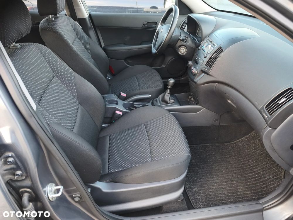 Hyundai i30 1.4 Edition Plus - 16