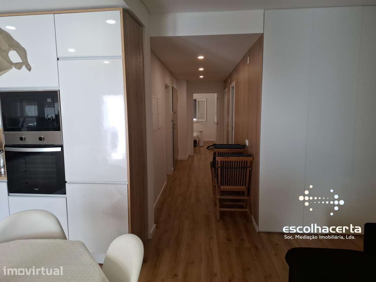 Apartamento T2 com Terraço Baixa de Setúbal - Grande imagem: 3/27