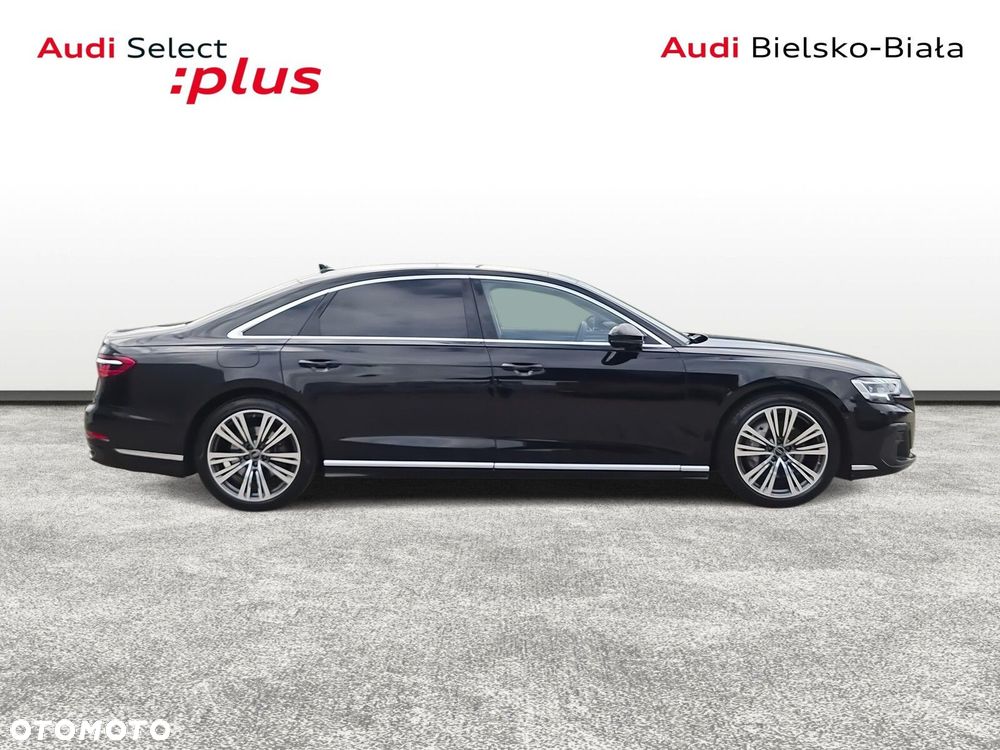 Audi A8 - 7