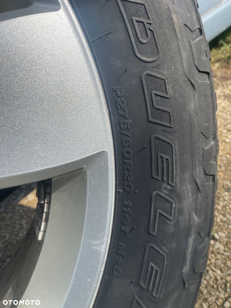 Felga z oponą Dodge Ram 20” - 5