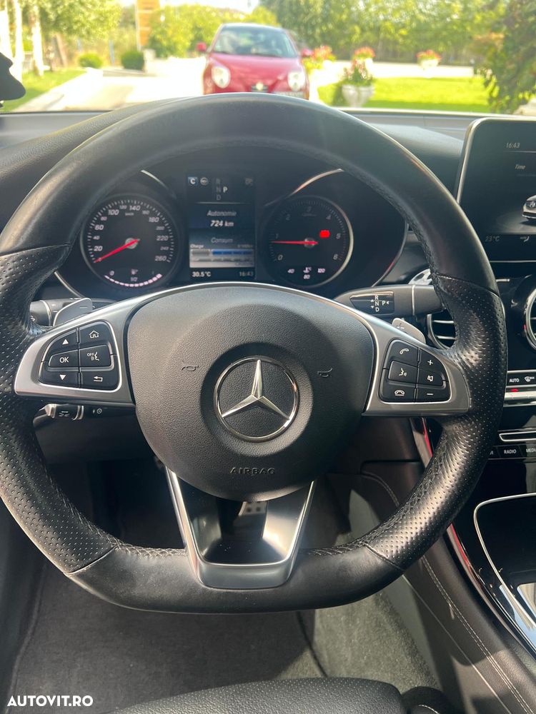 Mercedes-Benz GLC - 21