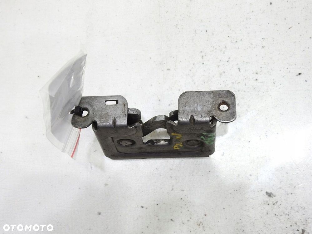 ZAMEK MASKI BMW 3 E90 7115229 - 5