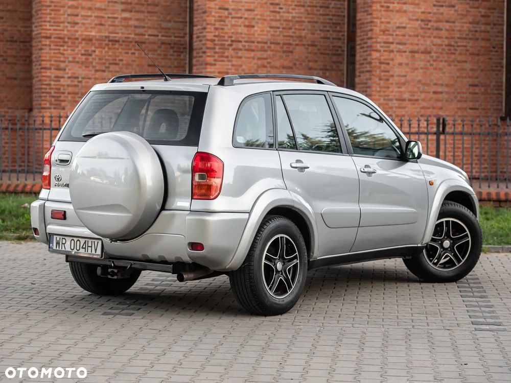Toyota RAV4 2.0 VVT-i 4x4 - 9