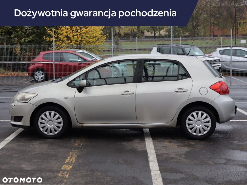 Toyota Auris 2007 photo 3