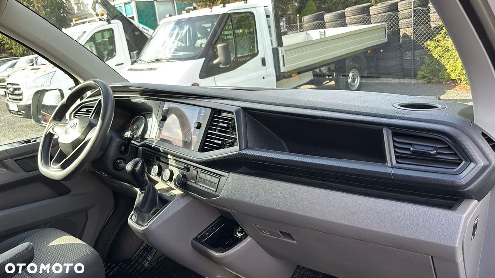 Volkswagen Transporter - 25