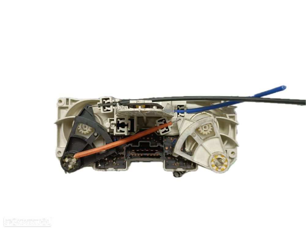 Comando / Botão De Sofagem / Climatronic Nissan Micra Iii (K12) - 2