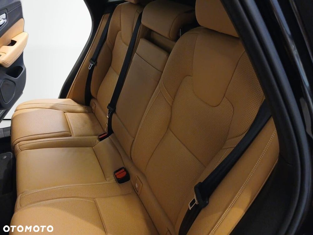 Volvo XC 60 D5 AWD Inscription - 35