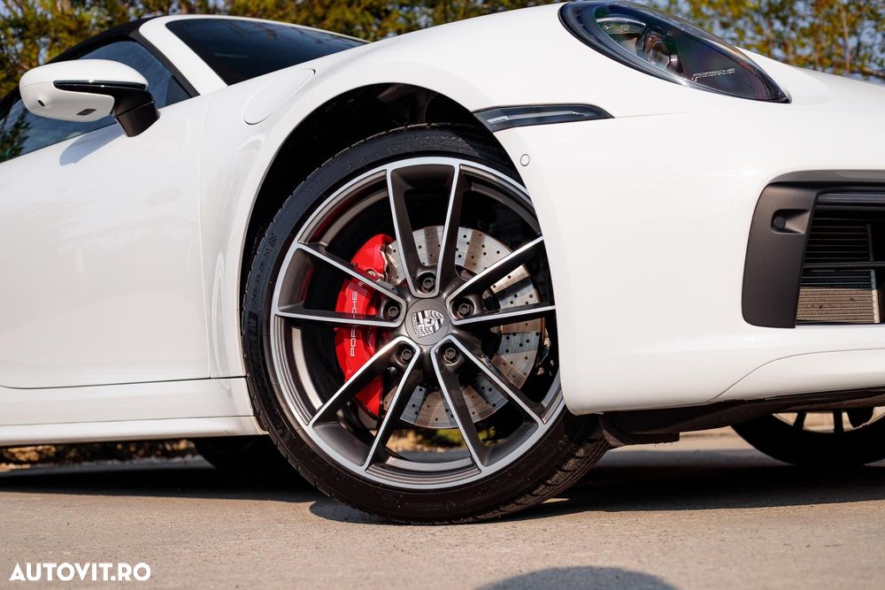 Porsche 911 Carrera 4S PDK - 15