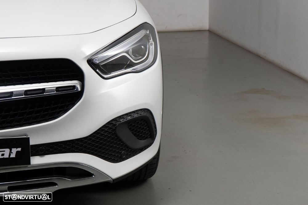 Mercedes-Benz GLA 250 e Progressive - 24