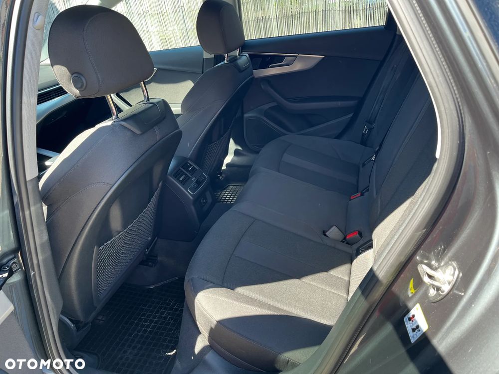Audi A4 Avant 40 TDI mHEV Advanced S tronic - 10