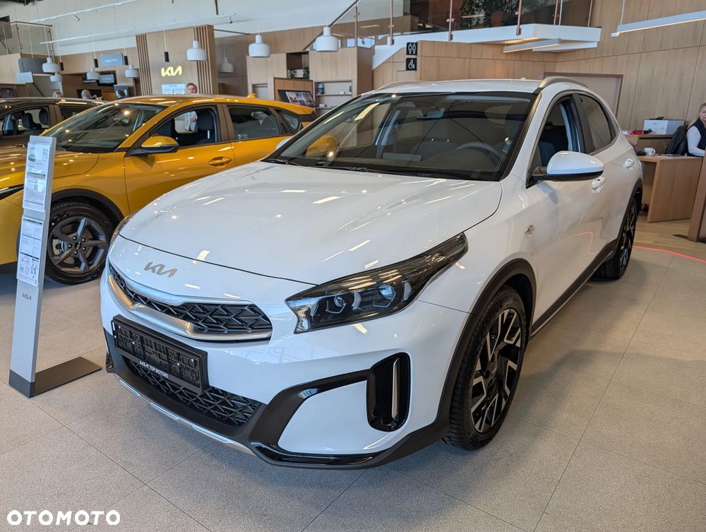 Kia XCeed 1.6 T-GDI M DCT - 1