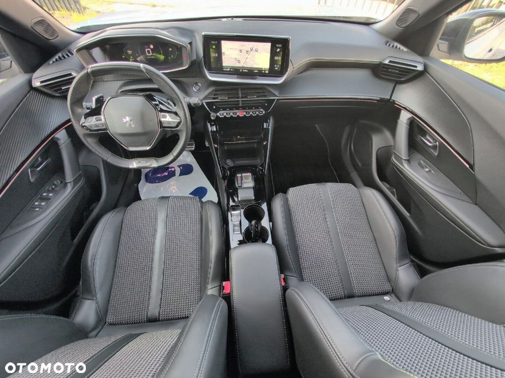 Peugeot 2008 1.5 BlueHDi GT S&S EAT8 - 8