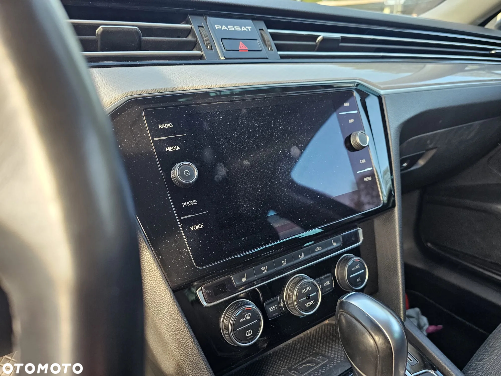 Volkswagen Passat 2.0 TSI Business DSG - 11