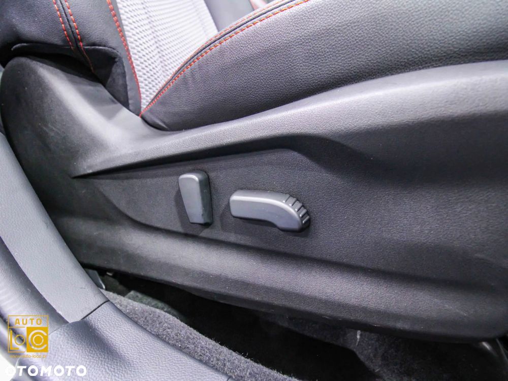 Subaru Forester 2.0i-L Platinum (EyeSight) Lineartronic - 36