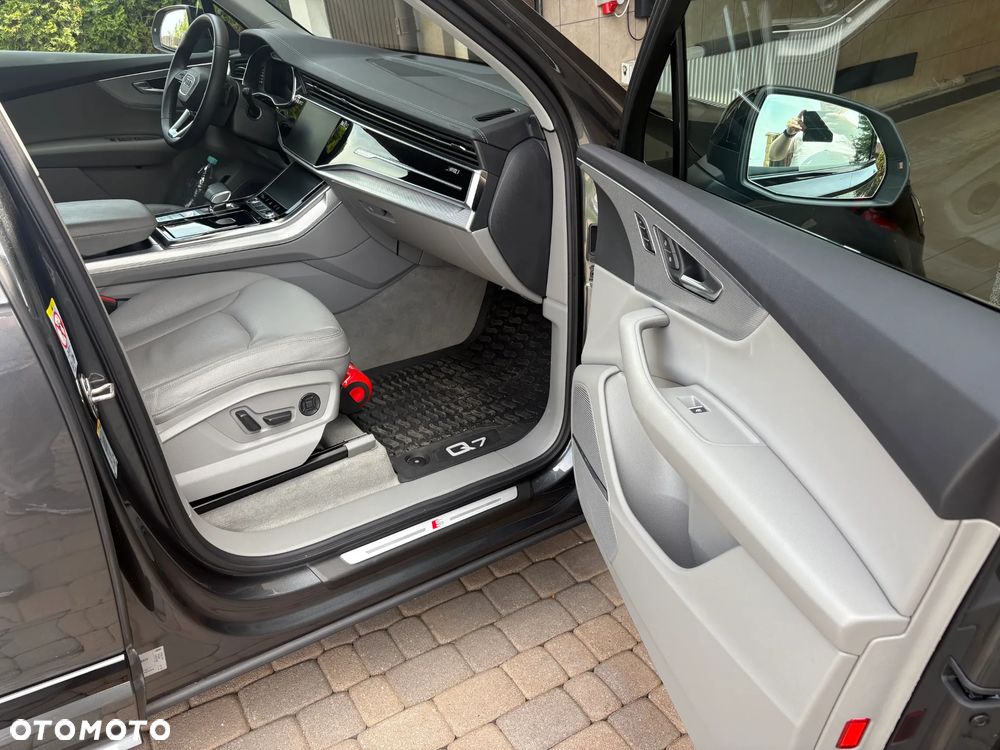 Audi Q7 50 TDI mHEV Quattro S Line Tiptr - 13