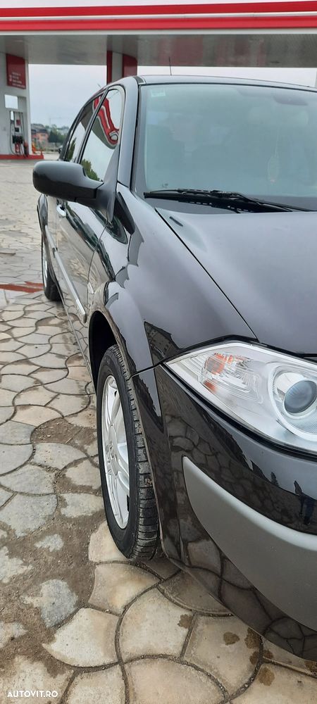 Renault Megane II Sedan 1.9 dCi Confort Privilege - 12