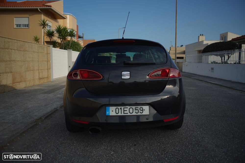 SEAT Leon 2.0 TDI Sport Up - 4