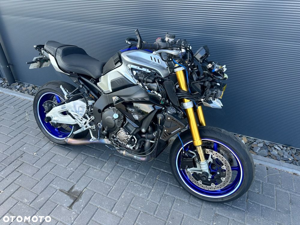 Yamaha MT - 6