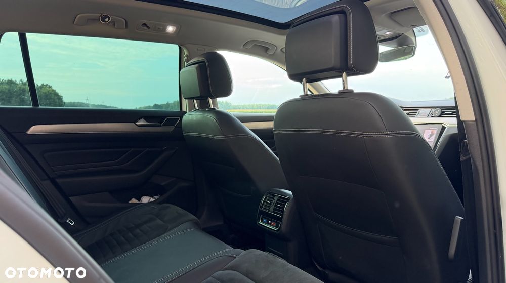Volkswagen Passat Variant - 9