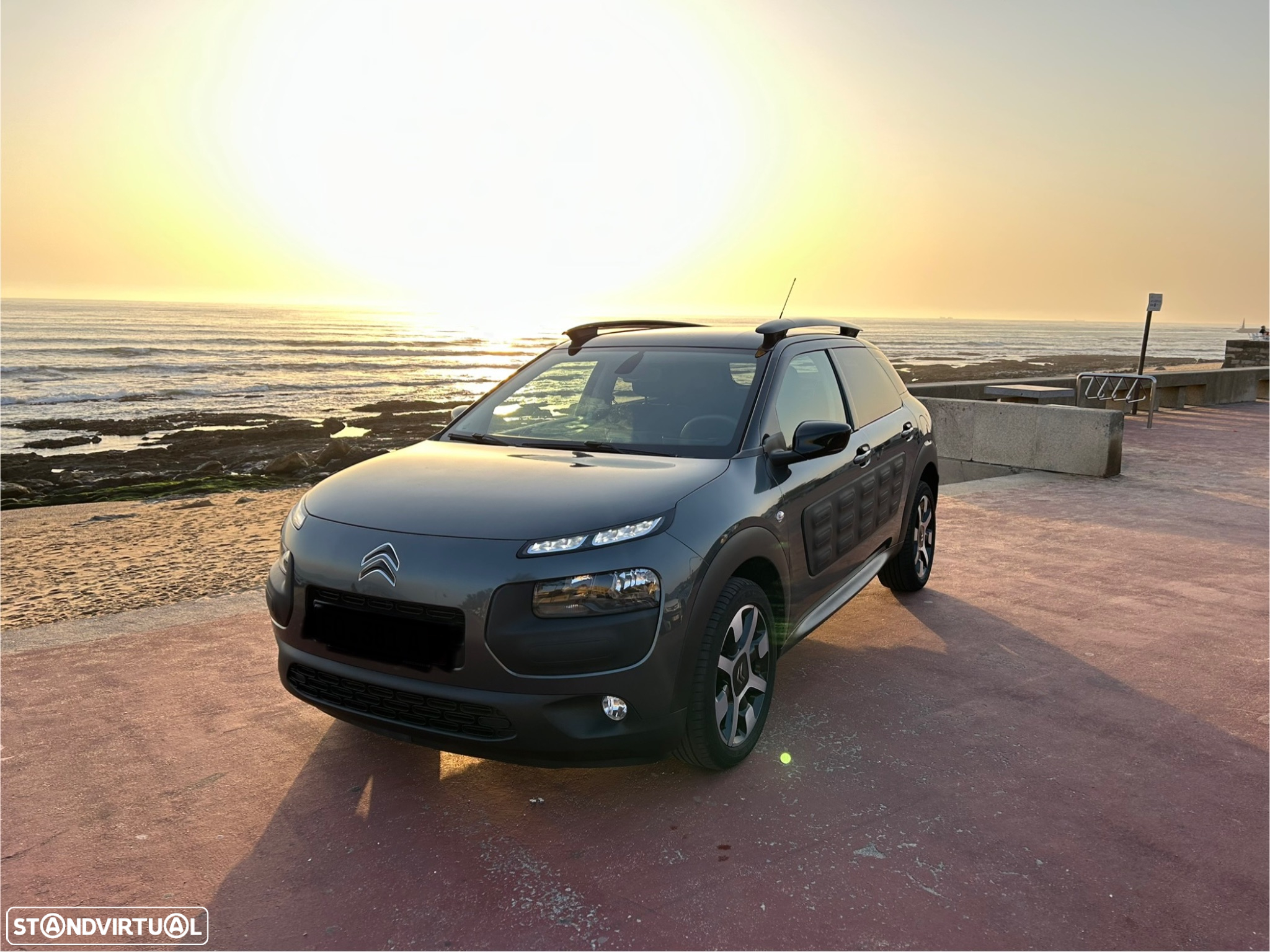 Citroën C4 Cactus 1.6 BlueHDi Feel Business - 2