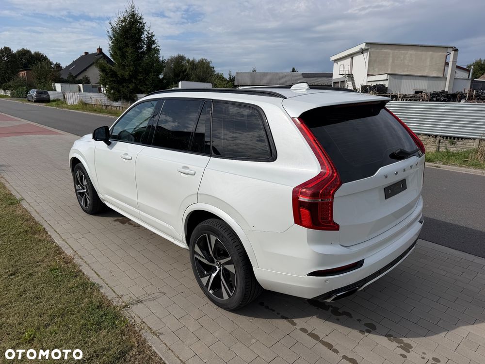 Volvo XC 90 - 13