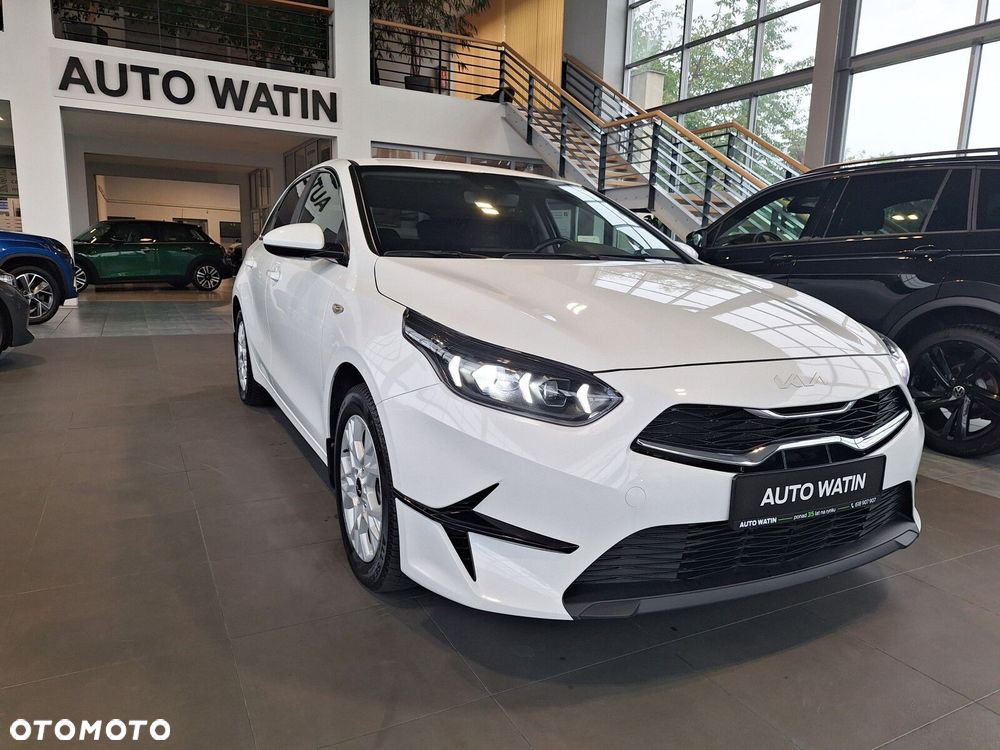 Kia Ceed 1.5 T-GDI M DCT - 4