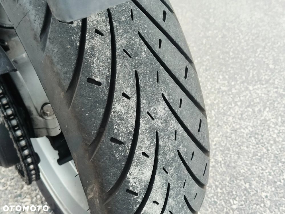 Triumph Speed Triple - 35