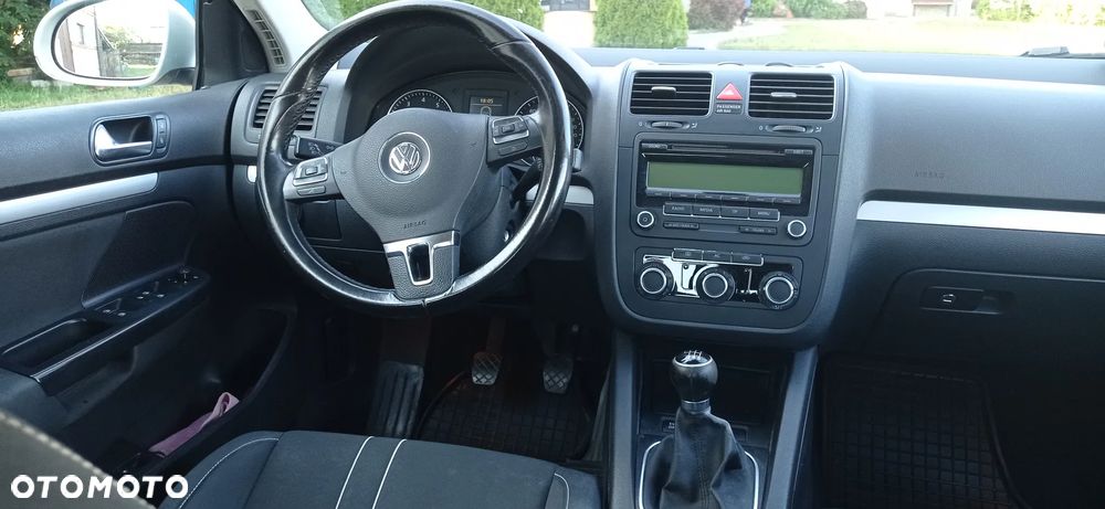Volkswagen Jetta 1.4 TSI Trendline - 11